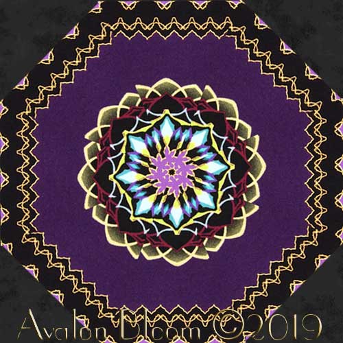 Grand Illusion Border Kaleidoscope Quilt Block Kit