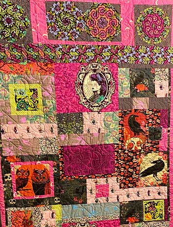 NightShadeQuiltCloseup 0266